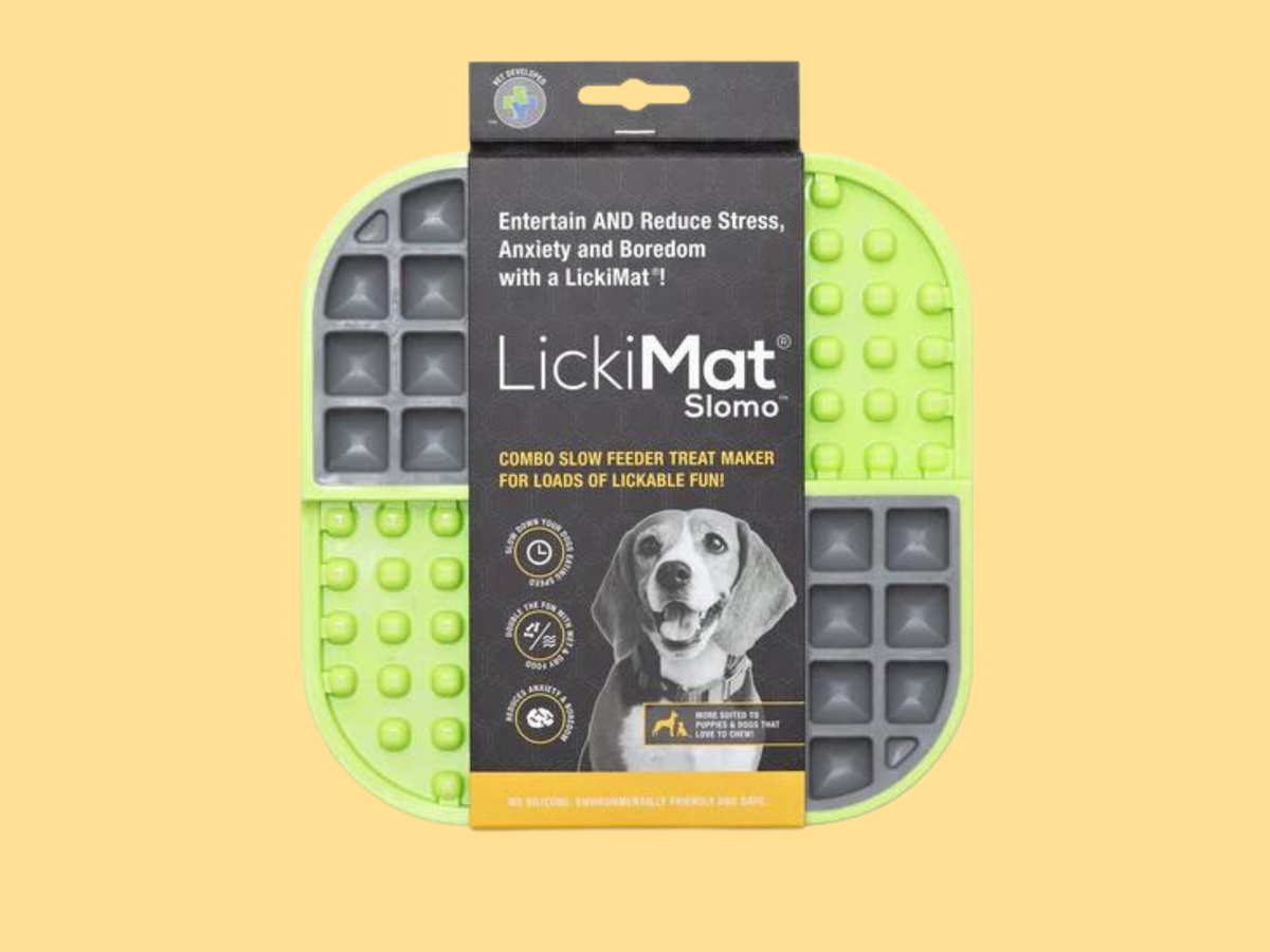 Keep your Dogs Entertained with THIS Lick Mat For Crates! 