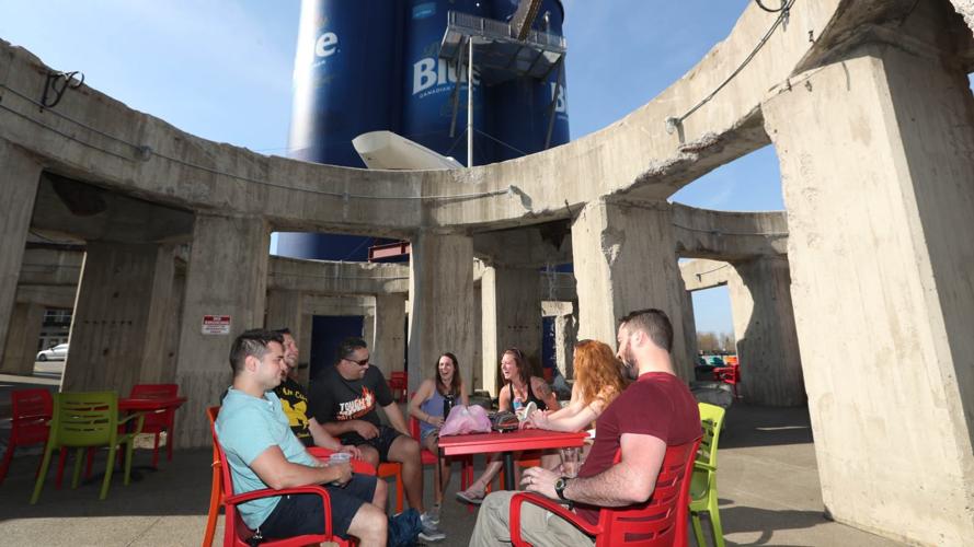 World's Largest Six-Pack of Beer in Buffalo, NY?