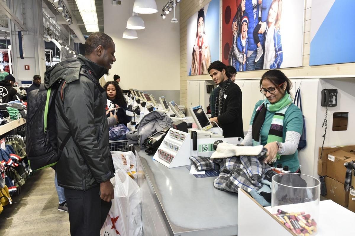 Old Navy Coming Back To Transit Road Business Local Buffalonews Com