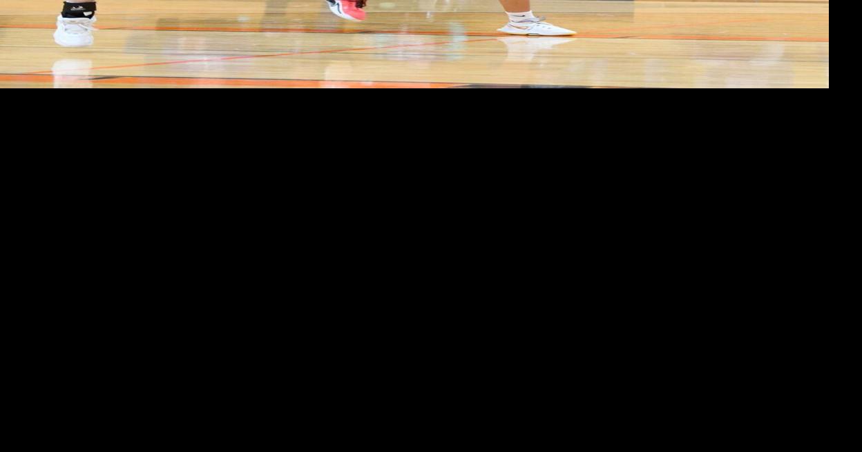 Pirate boys slip past Tigers | Sports | burnettcountysentinel.com