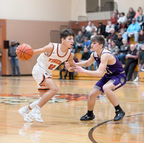 Pirate boys slip past Tigers | Sports | burnettcountysentinel.com