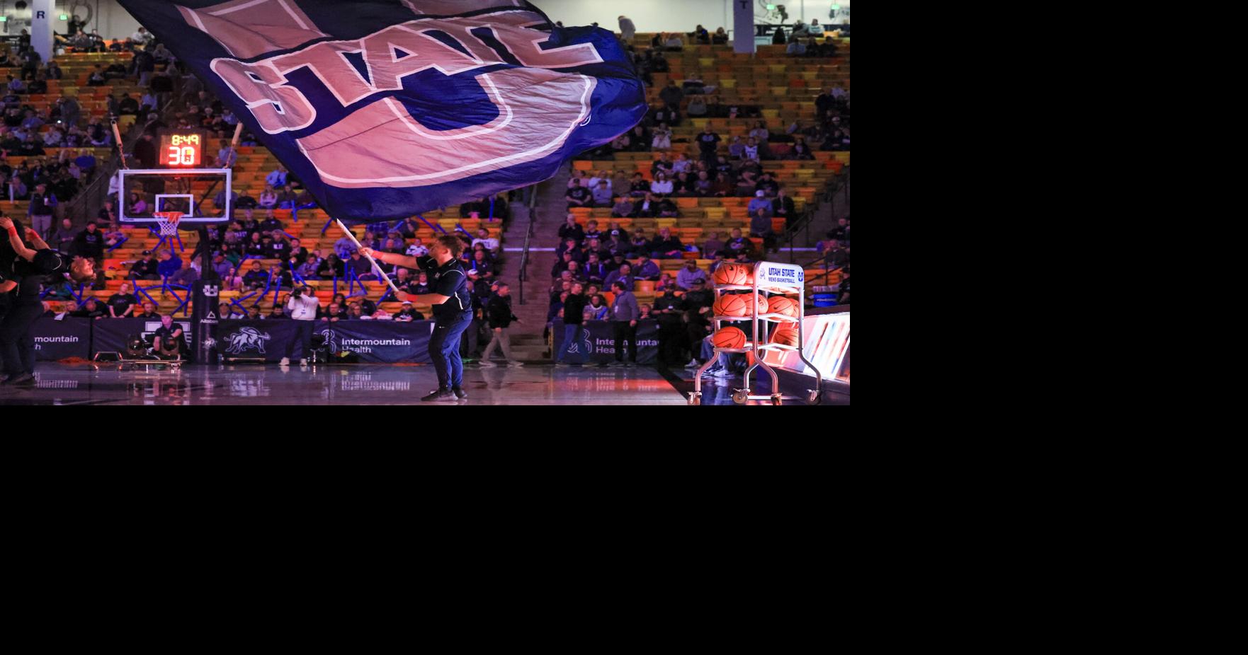 Utah State makes statement with 20-point road beatdown at New Mexico