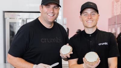 Crumbl's 57-Store Closure Signals Discretionary Goods Collapse | O2O Retail Contraction Warning for Food & Beverage Sellers