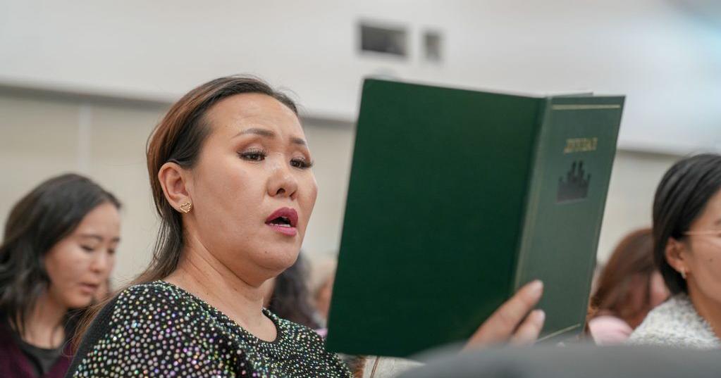 Latter-day Saint leaders set to release portion of new hymnbook in May