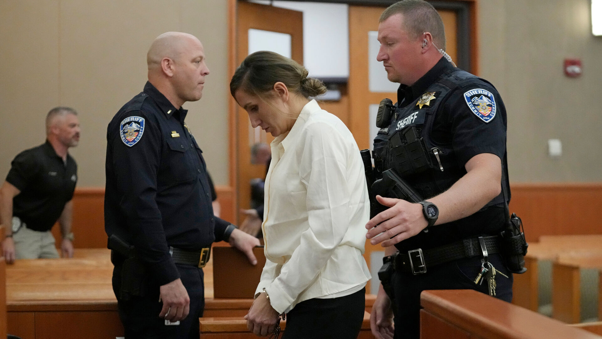 Kouri Richins, Utah Mom Accused Of Killing Husband And Then Writing ...