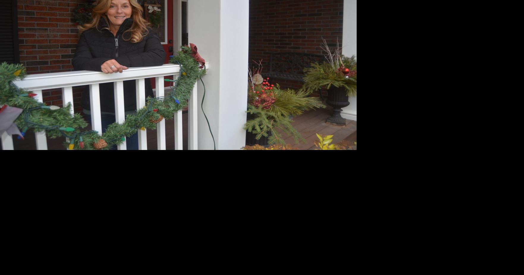 Caledon resident ‘lighting up the darkness’ for the holidays