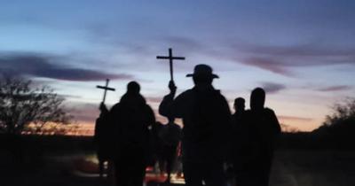 ‘I do it to bear witness’: Activists trek Sonoran Desert in memory of migrants died on way to US
