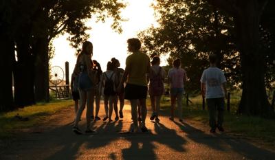 Crowded Lanes, Packed Villages: Is Group Accommodation the Cotswolds’ Way Out?
