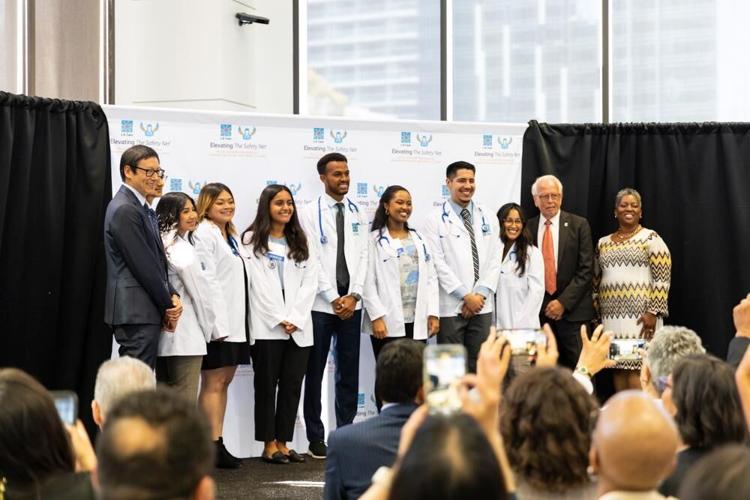 071123 ESN Ceremony-9