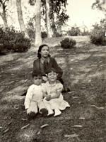 Fig4_DonaNataliaChildren_Molina-2
