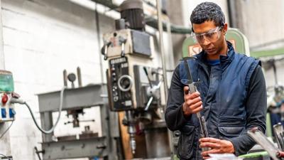 Las crecientes preocupaciones económicas de los latinos de clase trabajadora