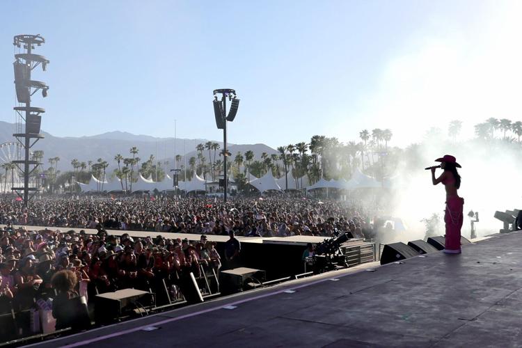 lindas latinas instagram