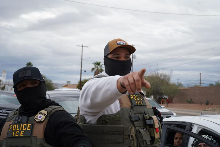 ice agents traffic stop