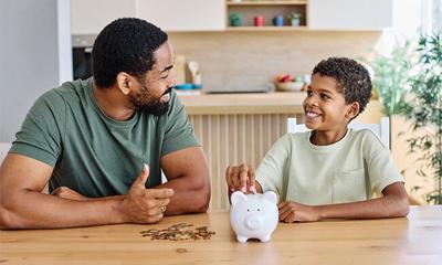 Top 5 Tips for Teaching Kids Modern Money Lessons in the Digital Age