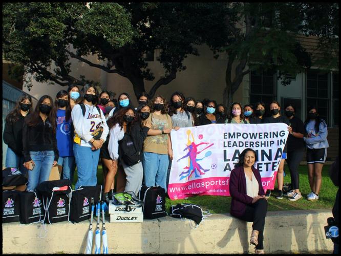 PICTURE 5Patty Hollywood HS ELLA SPORTS calo main