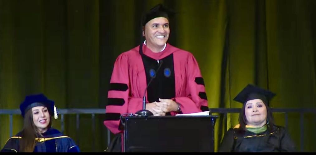 Dr. José F. Moreno