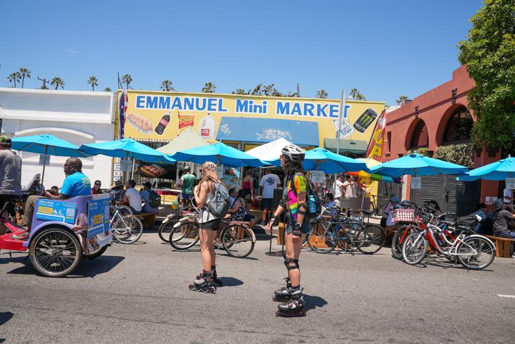 CicLAvia -- Photo by CicLAvia Los Angeles.jpg