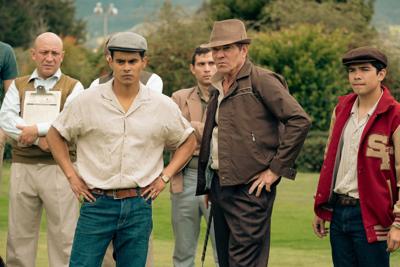 Julian Works and Dennis Quaid