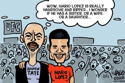 Lalo on CALÓ: A hug from Mario Lopez