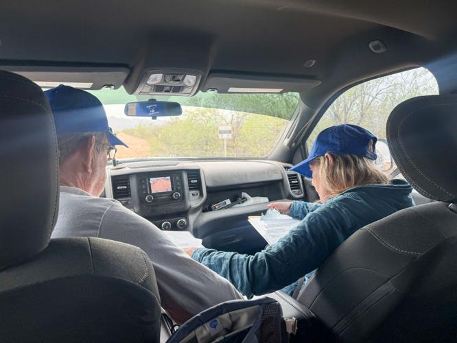 02_Steve-Laurie-Car.jpg (do not reuse)
