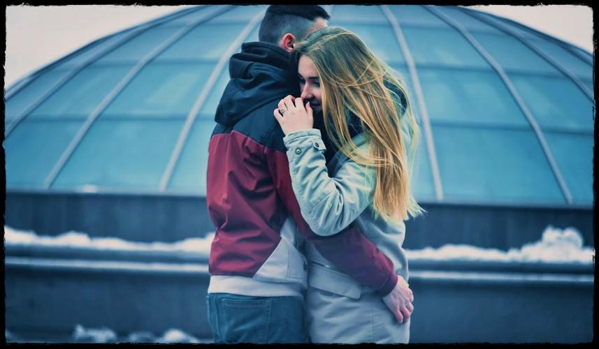 couple_hugging_love_couple(1) free images