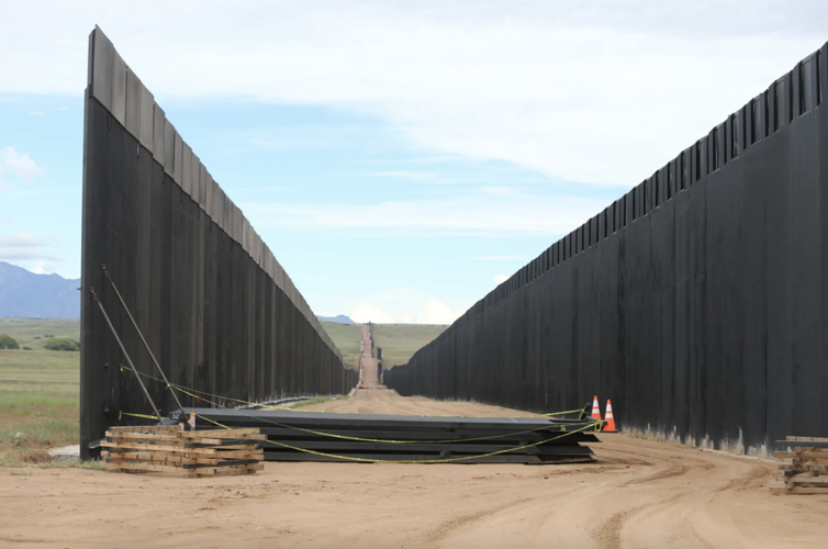 lochiel border (do not reuse)
