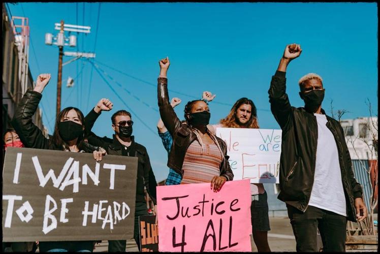 JUSTICE CANVA CALO NEWS