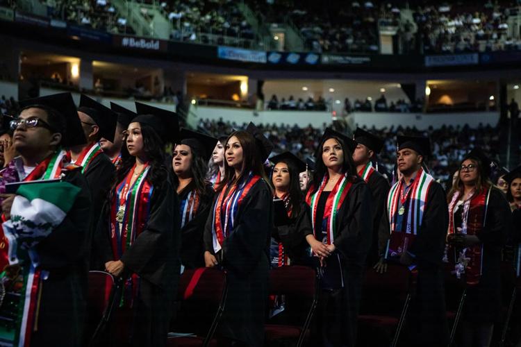 051824_Fresno-State-Graduation-LV_CM_12.jpg