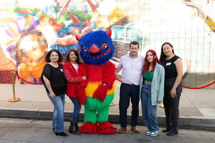 South Gate mural and Chucho