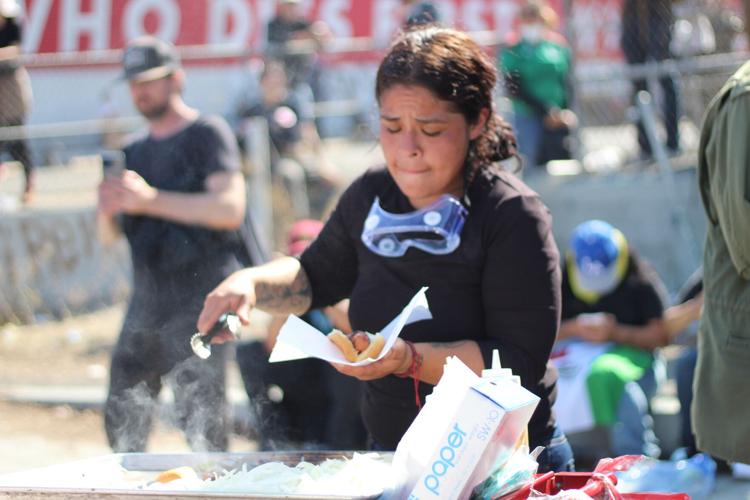 hot dog vendor