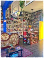 CALÓ BUSINESS: LIBÉLULA BOOKS & CO.  serves Brown, Black, Queer,  Indigenous and all people of color