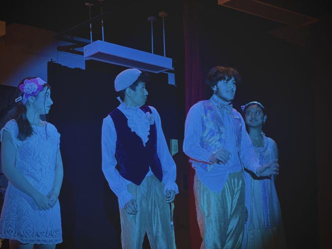 photo1