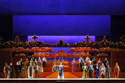 LA_Opera_Frida_by_Cory_Weaver_74A0142_PR