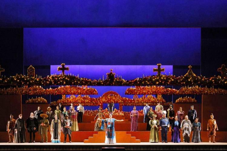 LA_Opera_Frida_by_Cory_Weaver_74A0142_PR