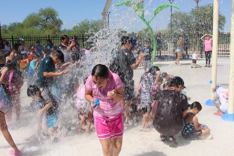 bucket, girl in pink, tucson park