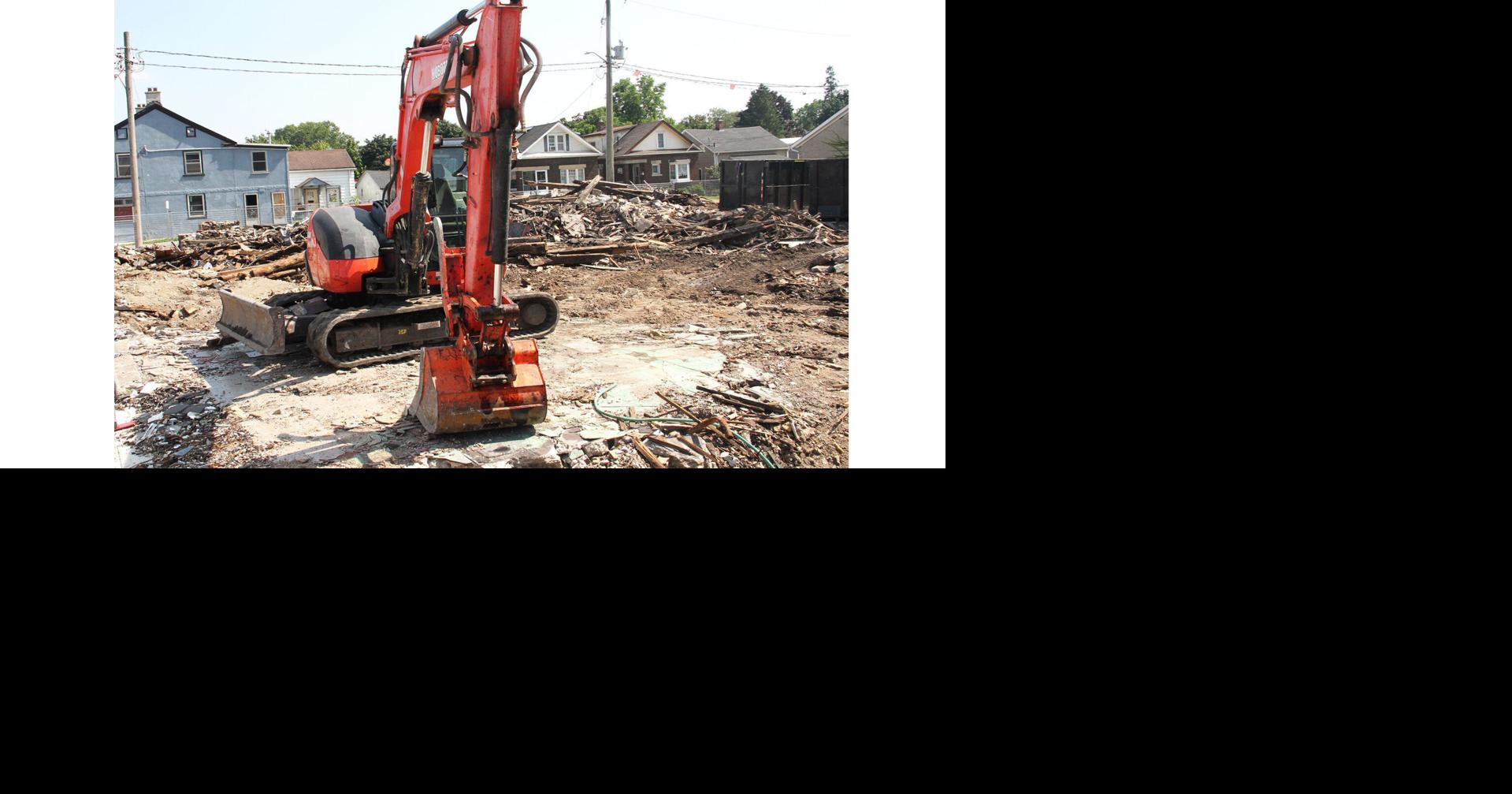 Questions remain in suspected arson at Hopper building