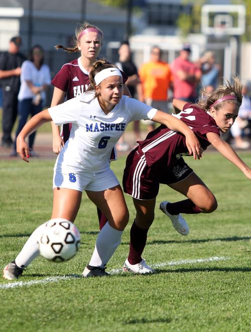 Great Start For Mashpee High School Girls Soccer Team Mashpee Sports Capenews Net