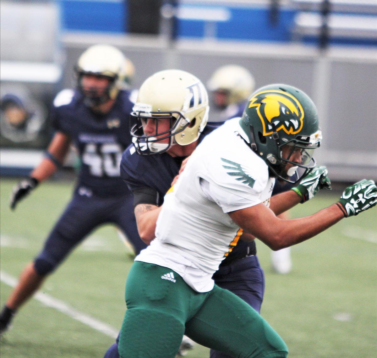 Balancing Act Incoming Freshmen Juggle College Life Athletics