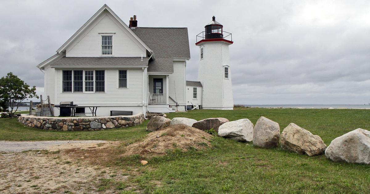 Lighthouse Owner Lighthouse Owner Hosts Another Wedding; Neighbors Livid | Bourne News ...