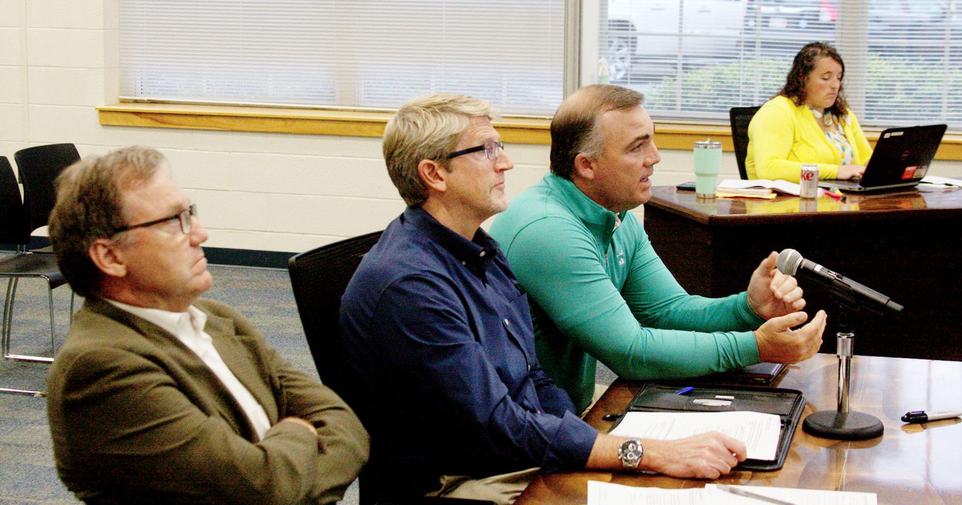 Mashpee Planning Board Wrestling With Willowbend, Ockway Highlands - Vimarsana News
