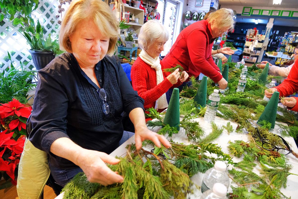 Holiday Greens Workshop