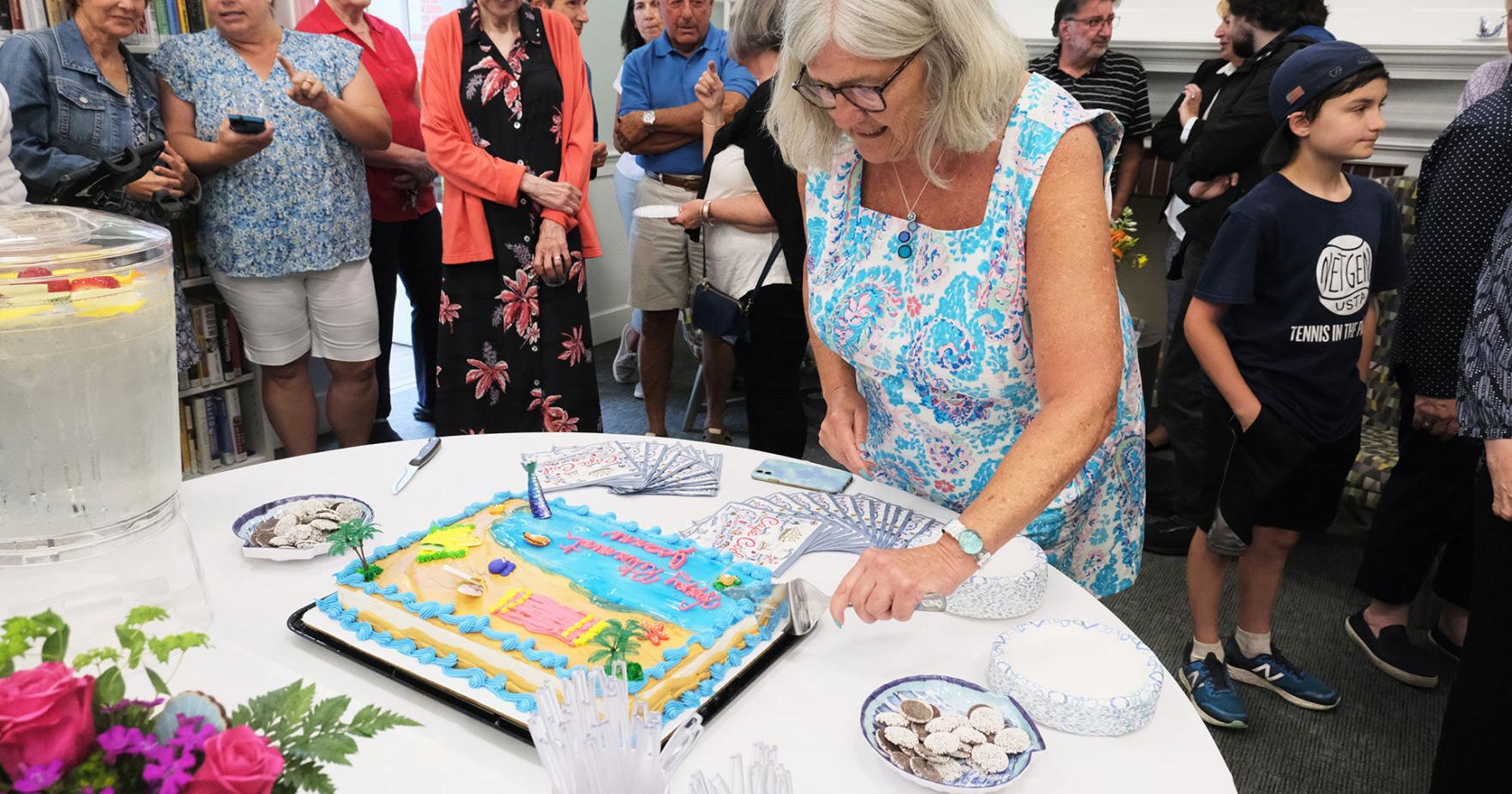 Sandwich Celebrates Its Retiring Library Director - Vimarsana News