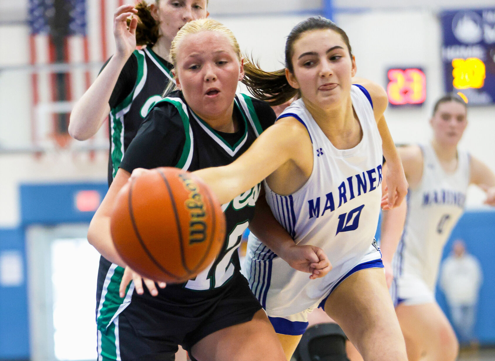 Lady Mariners Wallop West To Advance | Falmouth Sports | capenews.net