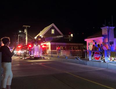 Two Alarm Fire Closes Woods Hole Eatery Falmouth News Capenews Net