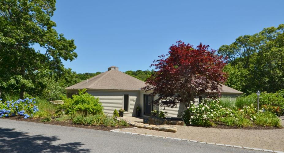 Upper Cape Living The Four Kinds Of Luxury Homes You Find On Cape Cod