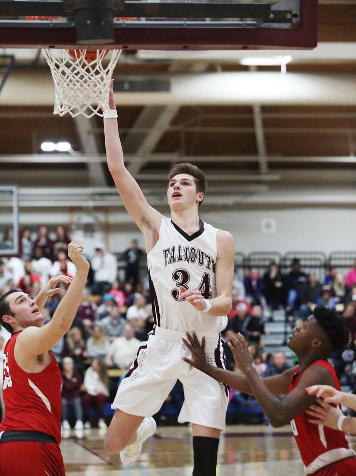 Falmouth Clipped By Lakers On Senior Night Falmouth Sports Capenews Net