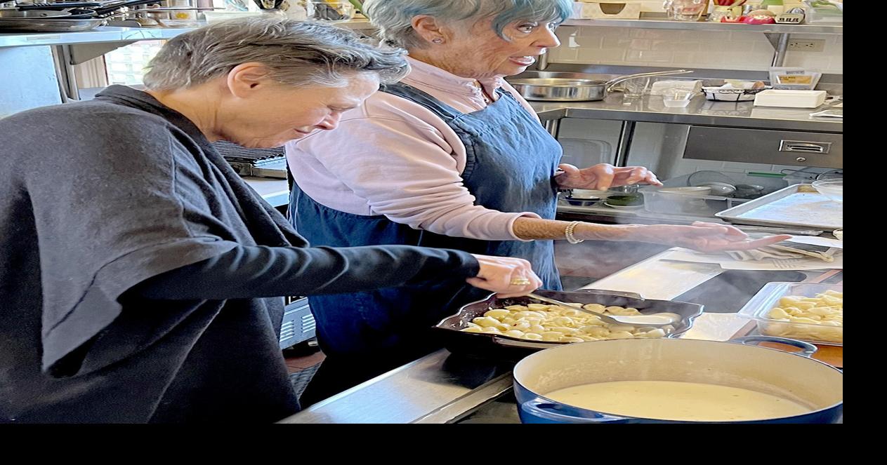 Gourmets & Good Eaters: Retro Recipes At Highfield Hall | Columns ...