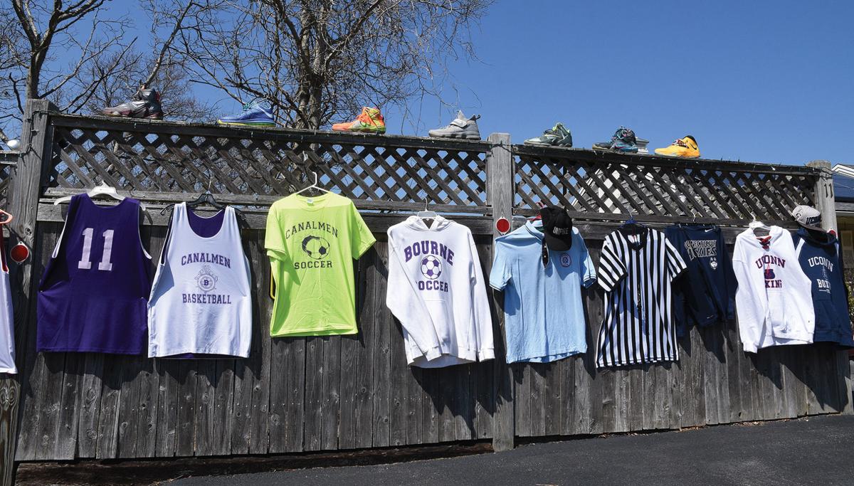 Hundreds Turn Out To Honor Young Crash Victim Bourne News