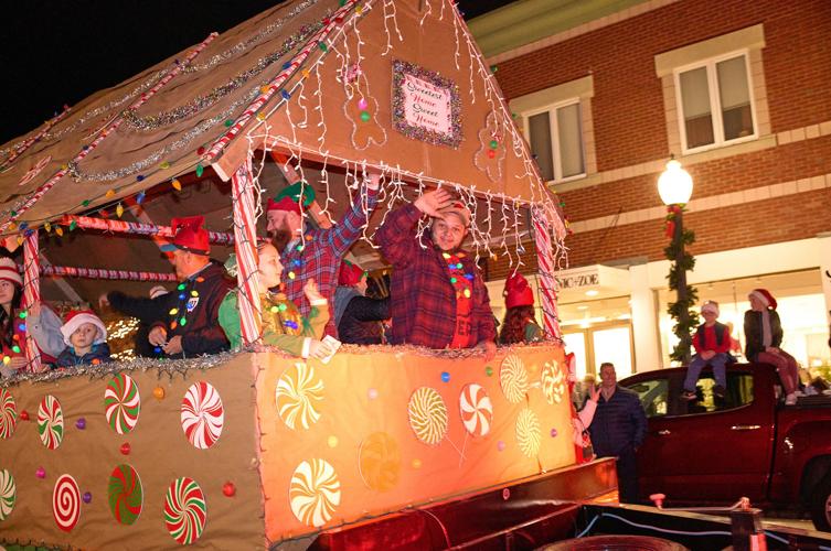 PHOTOS Mashpee Christmas Parade 2023 Mashpee