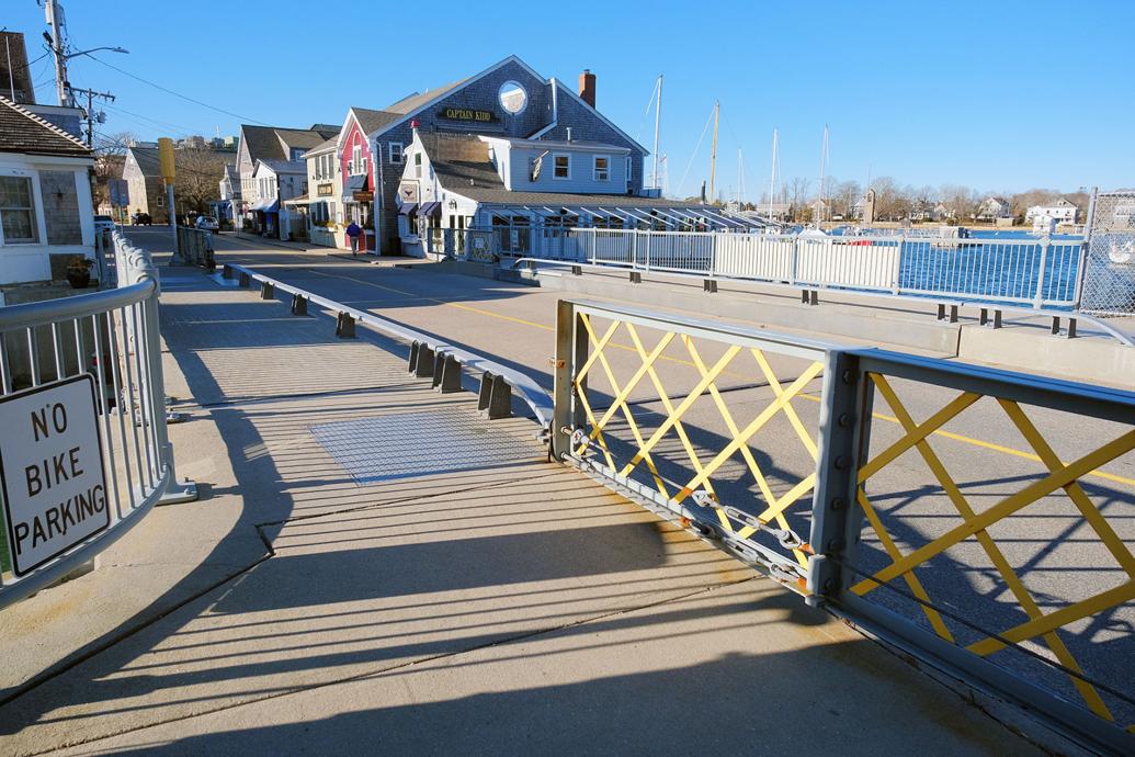 Eel Pond Drawbridge Broken Down Falmouth News